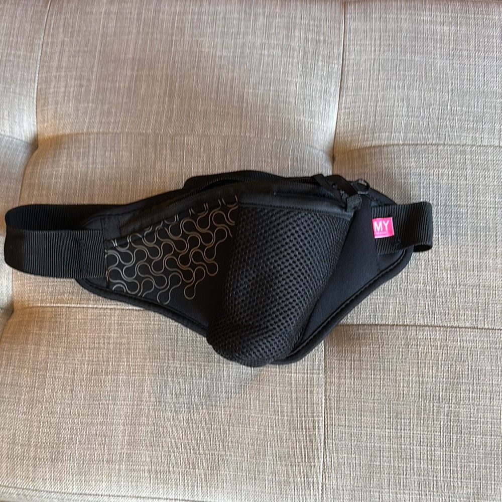 Black Waist Bag with Mesh Pocket for Walking